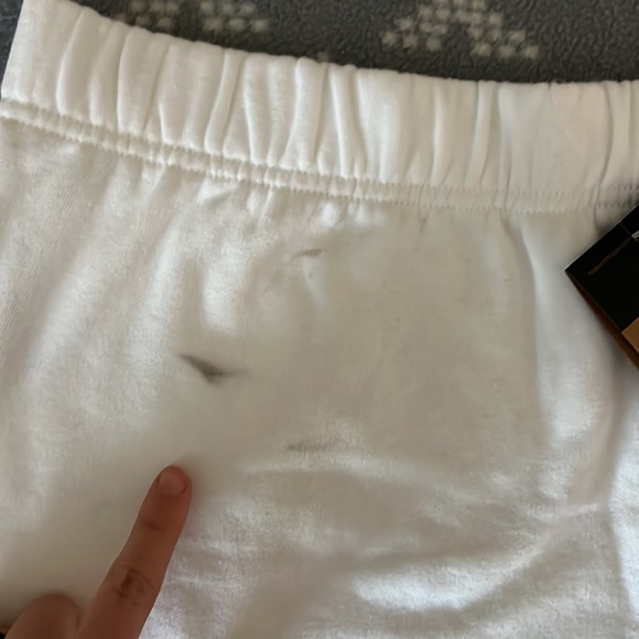 NWT Women’s North Face Shorts - Picture 6 of 8